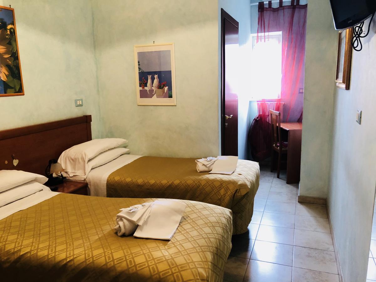 Hotel Casarola - Trigoria Castel di Decima Экстерьер фото
