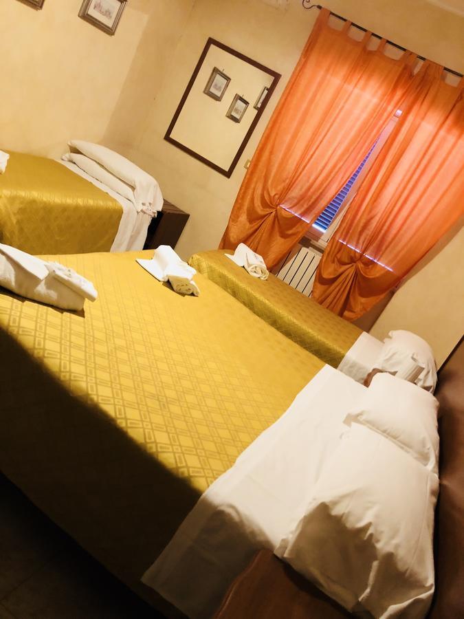 Hotel Casarola - Trigoria Castel di Decima Экстерьер фото