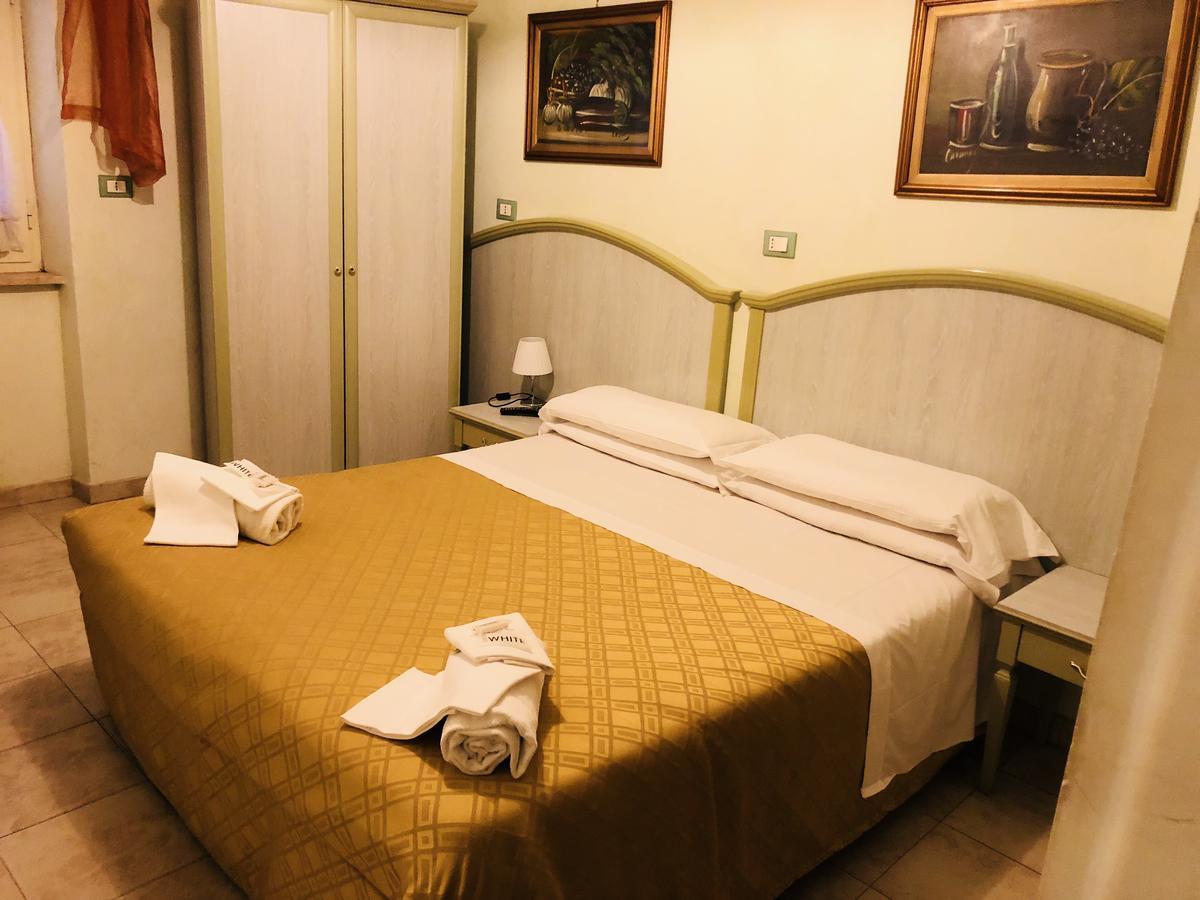 Hotel Casarola - Trigoria Castel di Decima Экстерьер фото